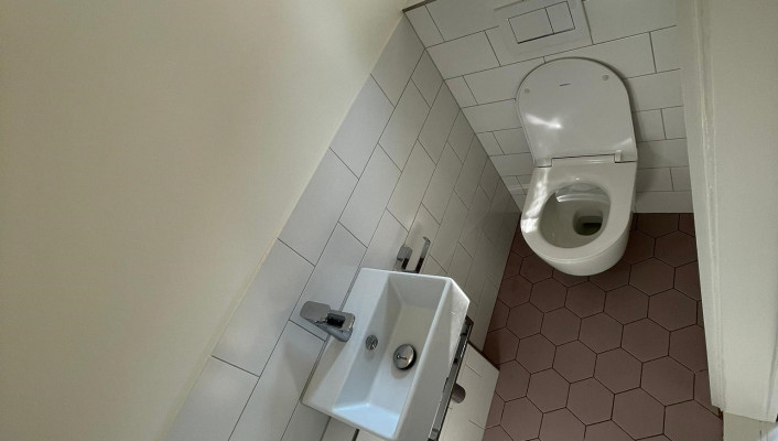 Neubau Rosenstrasse Birsfelden, Badzimmer 4